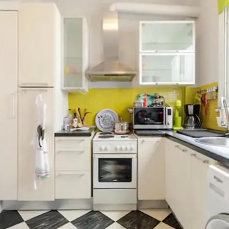 Apartment Cozy Flatnext#posidonio#general Clinic#